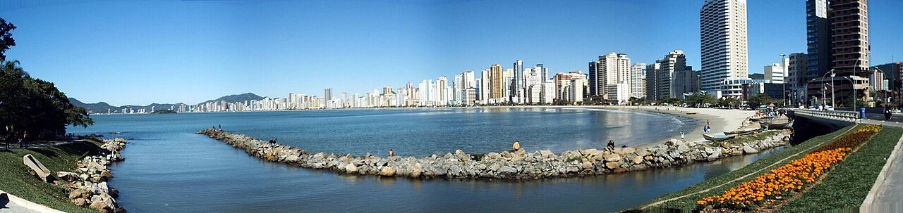 O que fazer em Balneário Camboriú: guia rápido de praias, passeios e dicas
