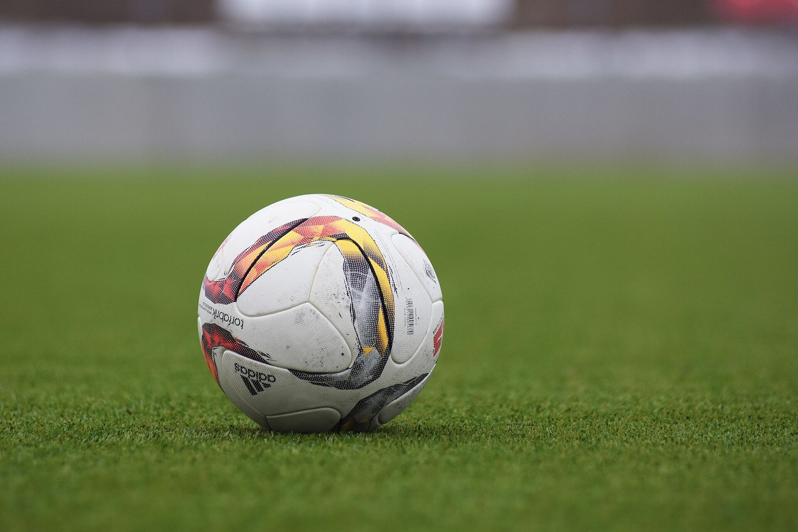 Prêmio Para Elas: veja as finalistas a meio-campistas de 2026
