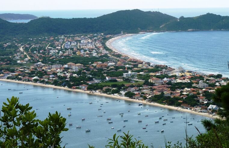 Bombinhas no verão: praias, mergulho, taxa e como chegar