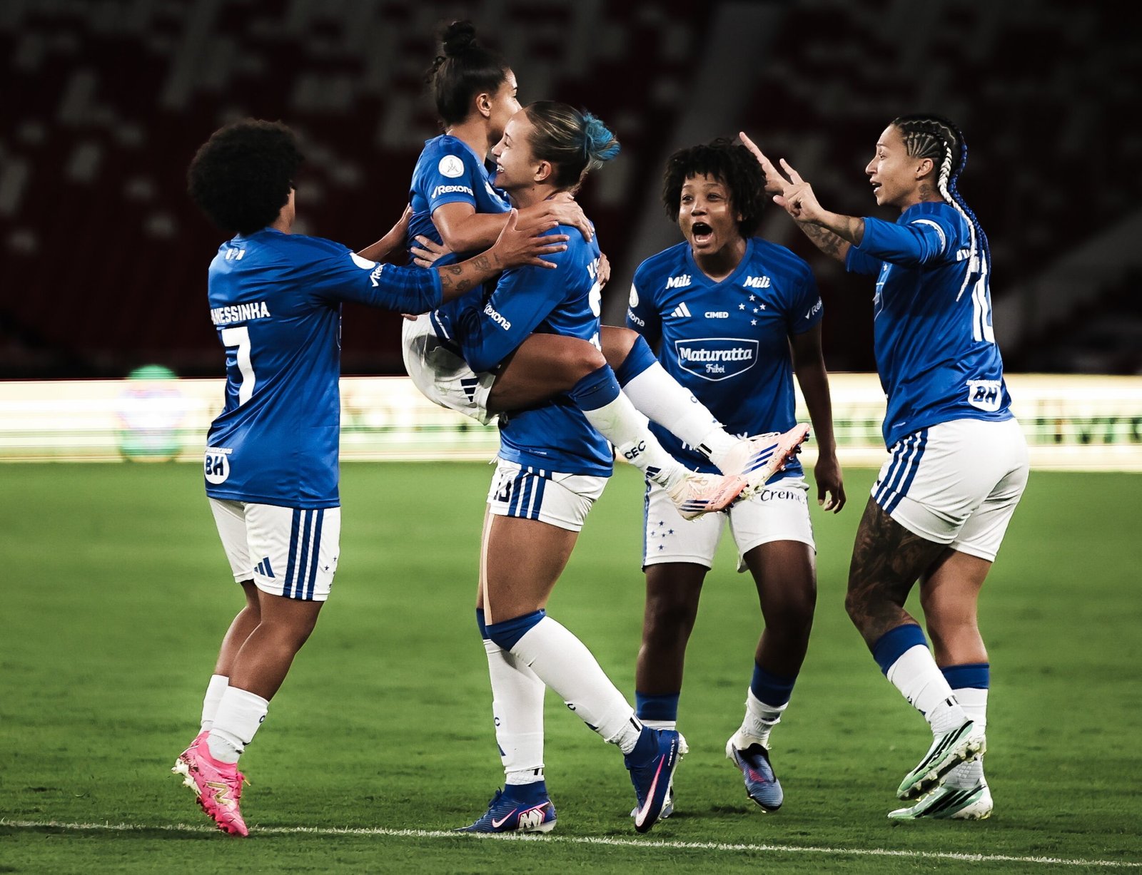 Libertadores Feminina: Cruzeiro vence a LDU na altitude de Quito e lidera o Grupo C