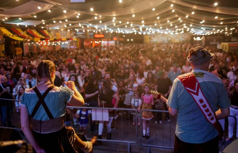 Fenarreco começa hoje em Brusque com desfile às 18h
