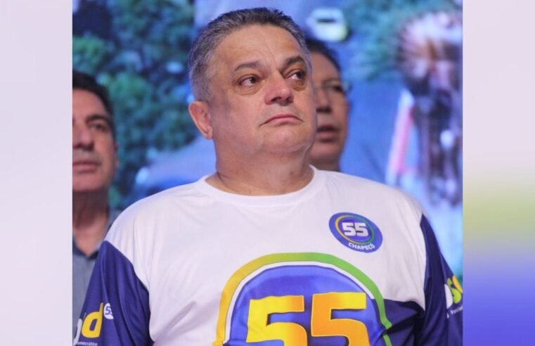 João Rodrigues declara voto em Flávio Bolsonaro já no primeiro turno