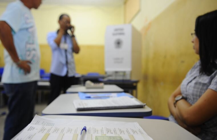 Mesário no 2º turno: quem trabalha, folga e auxílio de R$ 65