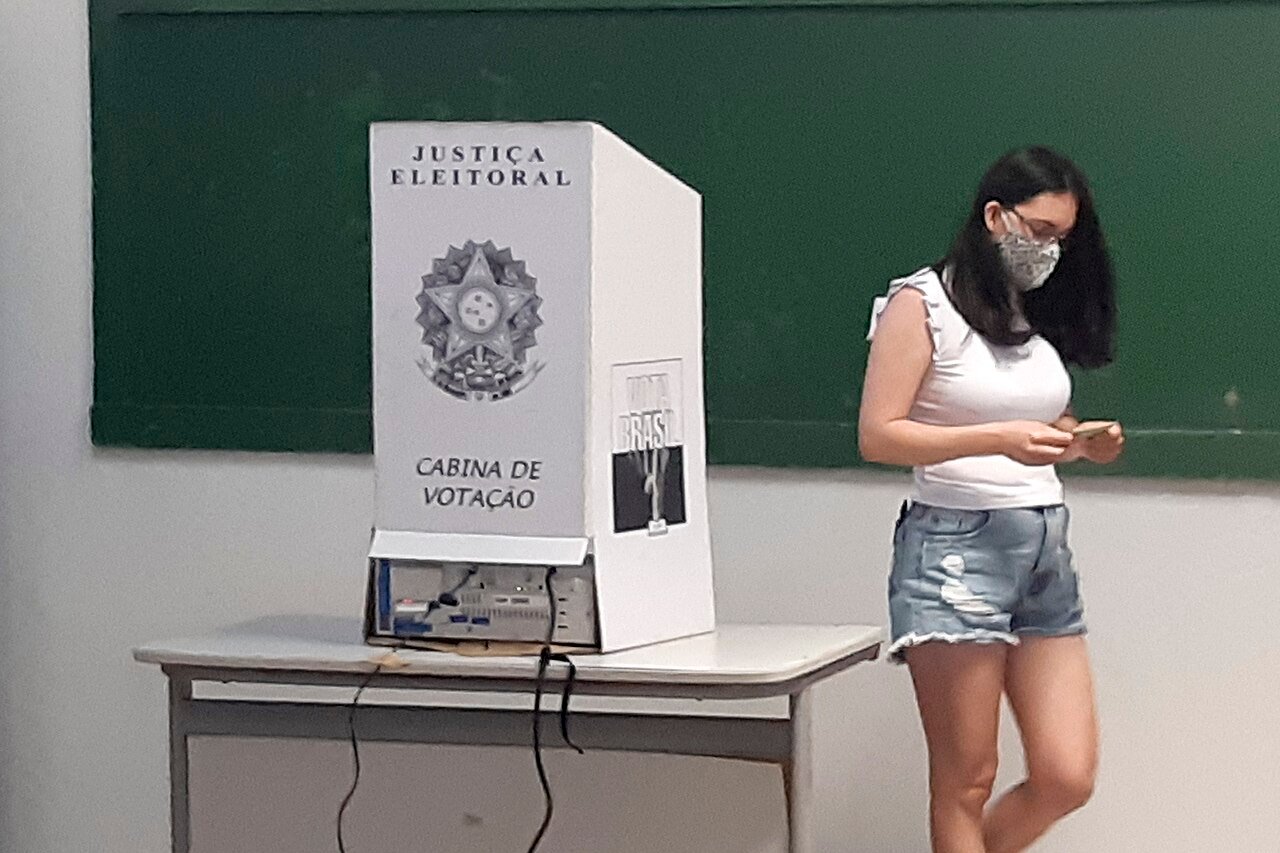 Quem não votou no 1º turno pode votar no 2º? Veja as regras