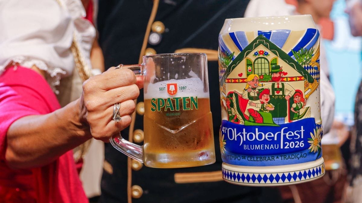 Oktoberfest Blumenau terá cerca de 100 rótulos de cerveja; veja os preços do chope