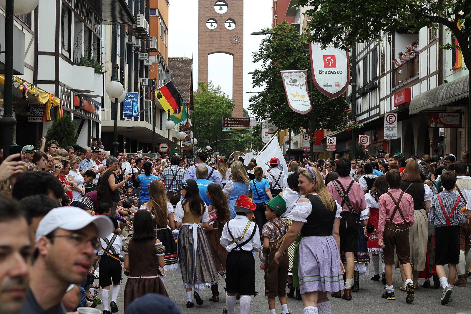 Oktoberfest Blumenau 2026: horários da última semana, até 25 de outubro