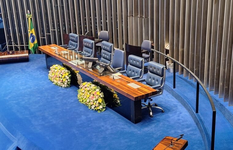 PEC do fim da escala 6×1 pode ir a voto no Senado dia 14