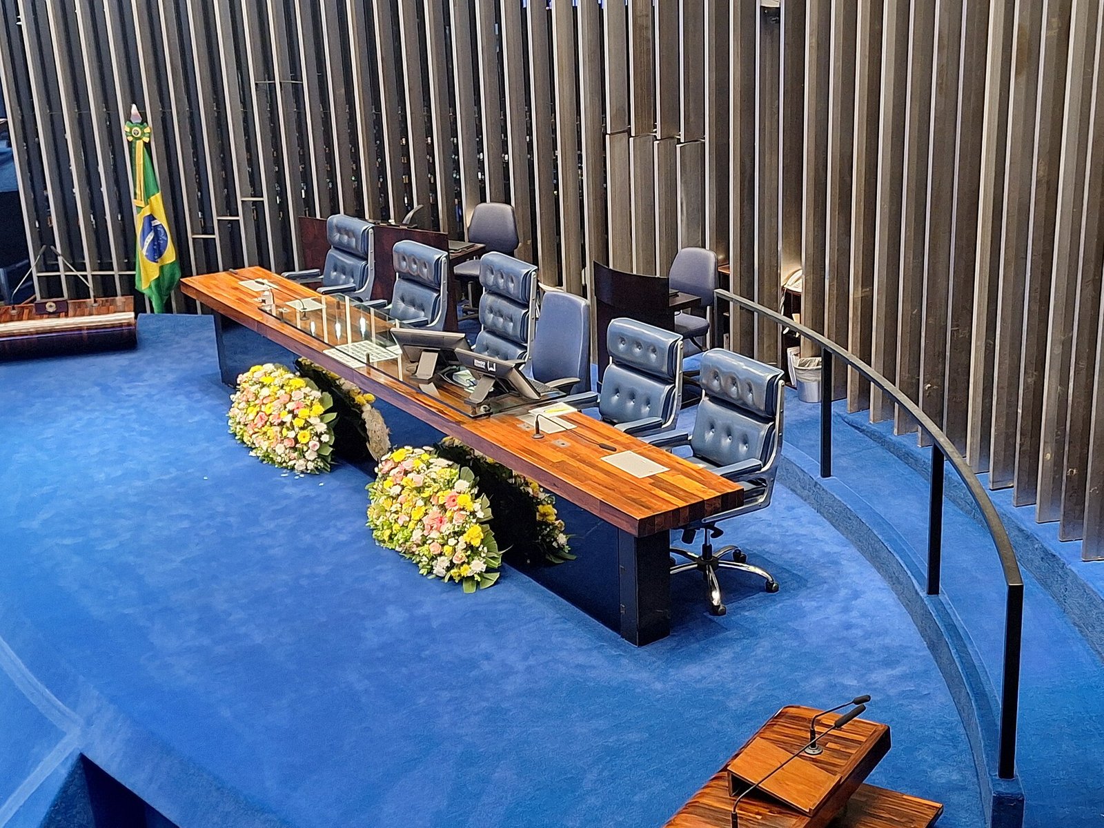 PEC do fim da escala 6×1 pode ir a voto no Senado dia 14