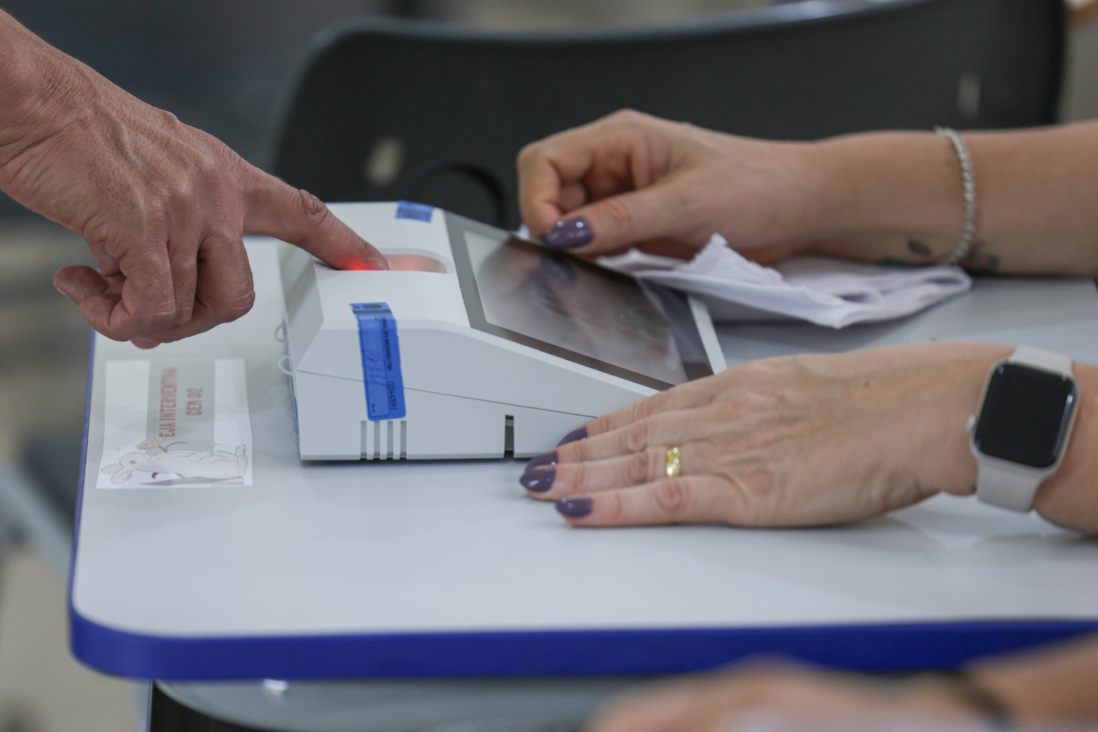 Plebiscitos em MT e PR aprovam mudança de distritos entre cidades