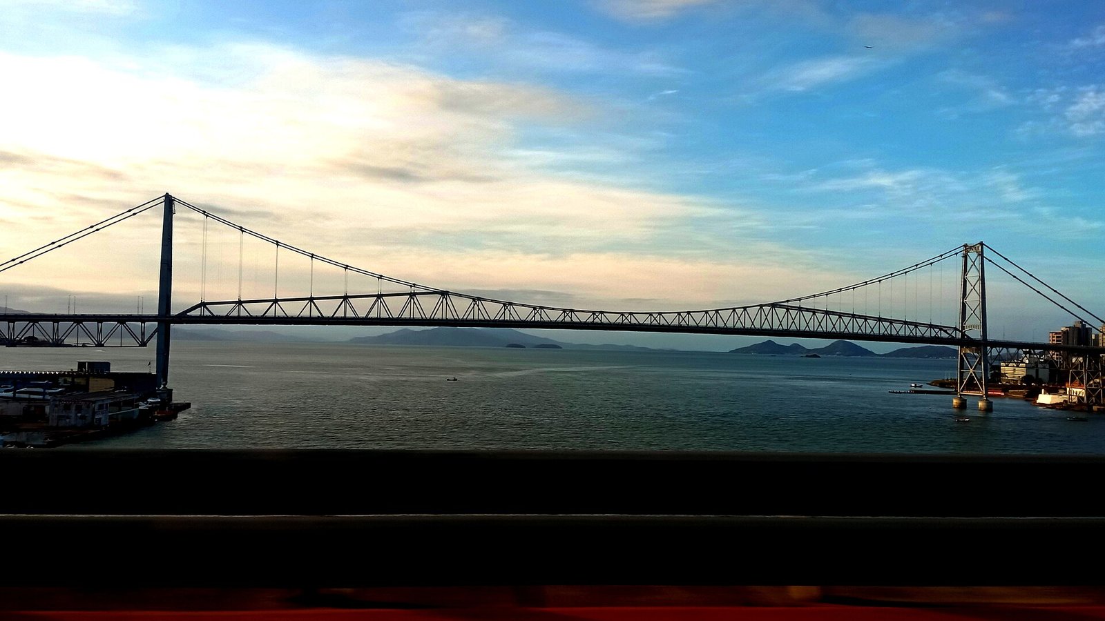 Ponte Hercílio Luz, em Florianópolis: história, números e como visitar
