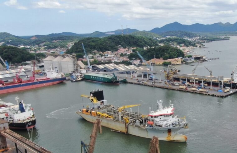 Porto de São Francisco do Sul conclui dragagem de R$ 8 milhões