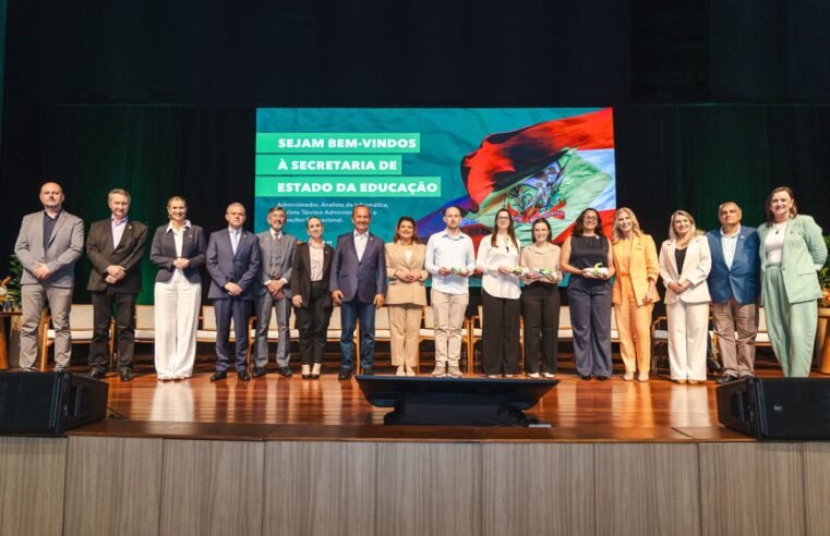 SC nomeia 92 aprovados em concurso da Educação, com novos cargos