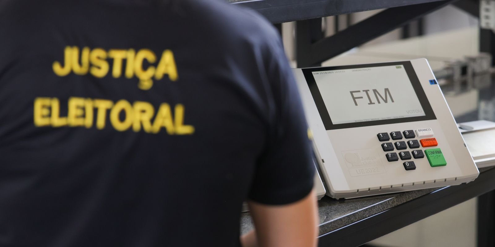 Urna eletrônica: TSE verifica sistemas e emite zerésima